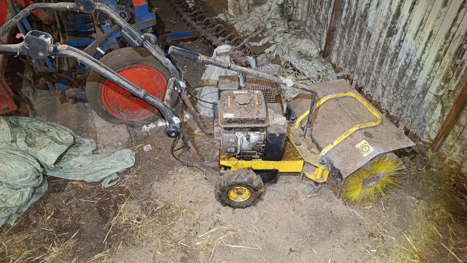 Sonstiges от тип Sonstige fejemaskine walk-behind, Gebrauchtmaschine в Egtved (Снимка 1)