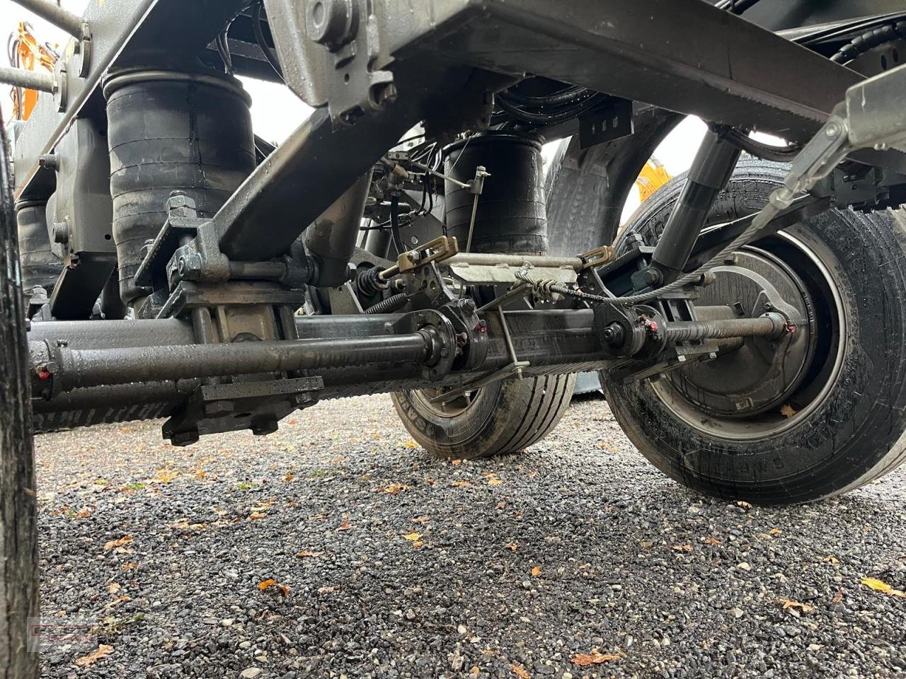Sonstiges des Typs Sonstige Fliegl Dolly Achse 20.500kg, Gebrauchtmaschine in Tuntenhausen (Bild 7)