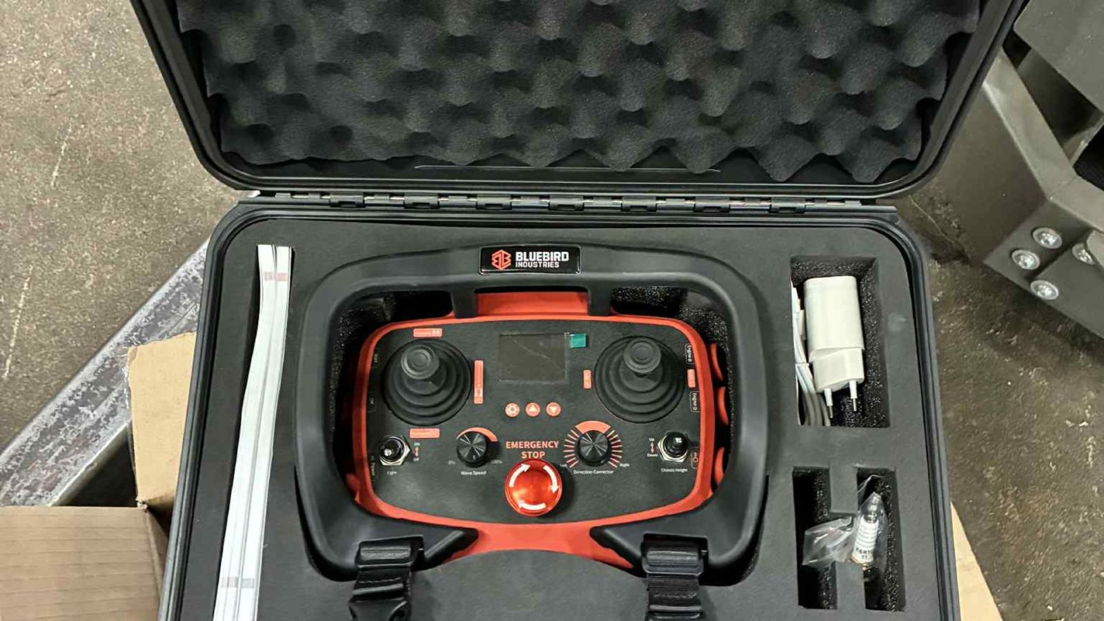 Sonstiges tip Sonstige FM 24-70 Bluebird FM 24-70 DEMO MASKIN, Gebrauchtmaschine in Ringe (Poză 10)