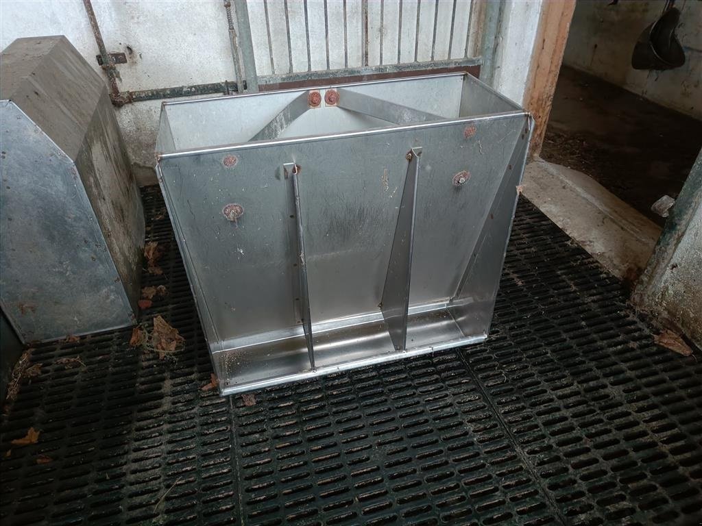 Sonstiges типа Sonstige Foderkasser rustfri  3-rums  MOMSFRI, Gebrauchtmaschine в Egtved (Фотография 2)