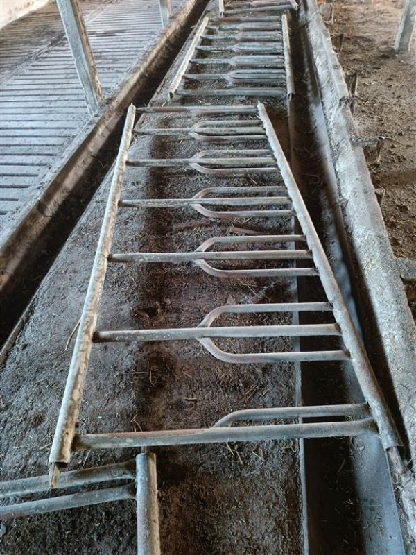 Sonstiges typu Sonstige Forværk med kirkestole 12 stk., Gebrauchtmaschine v Egtved (Obrázek 1)