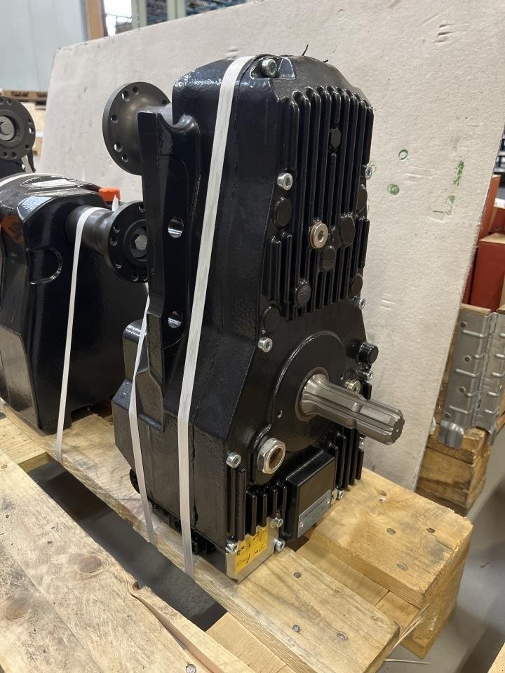 Sonstiges des Typs Sonstige FRONT PTO PUMA LWB, Gebrauchtmaschine in Viborg (Bild 1)