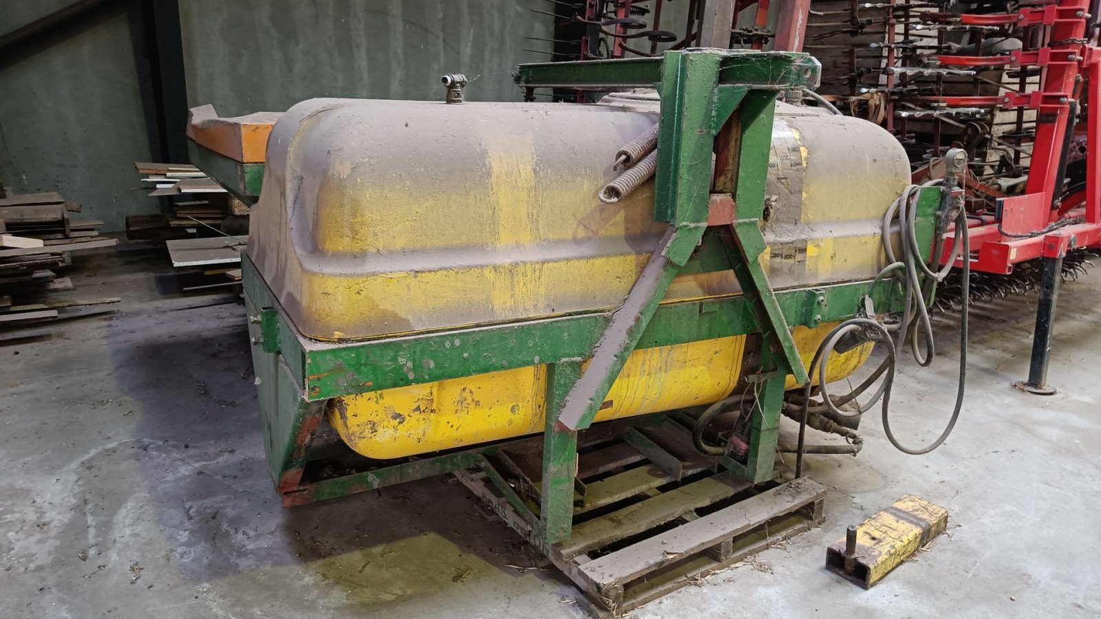 Sonstiges of the type Sonstige front tank, 1500 l med el pumpe, Gebrauchtmaschine in Egtved (Picture 1)