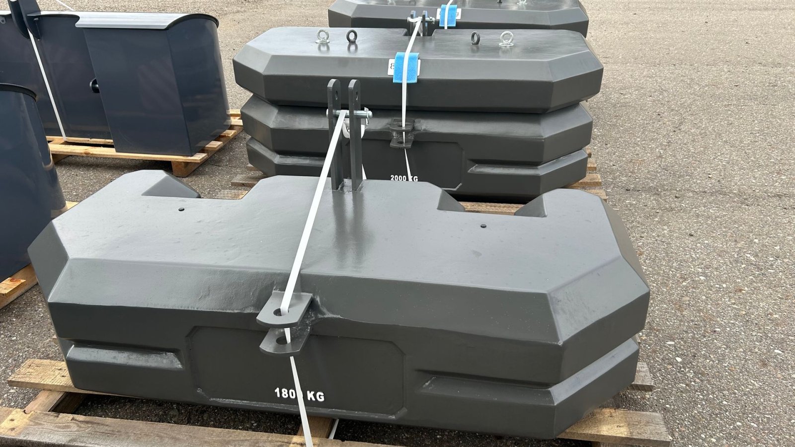 Sonstiges του τύπου Sonstige Frontvægt MA2000 frontvægt 2000kg - forberedt til overbygning af ekstra vægt., Gebrauchtmaschine σε Rødekro (Φωτογραφία 6)