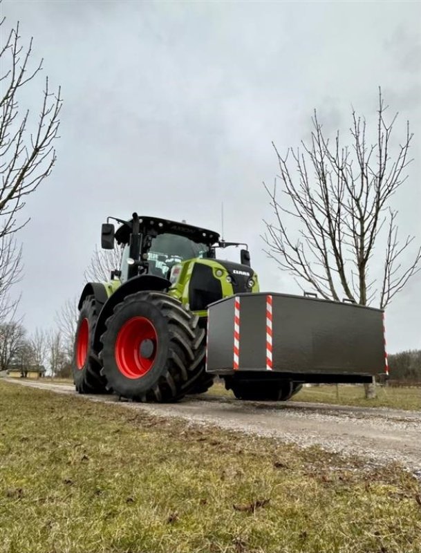 Sonstiges a típus Sonstige Frontvægt med dieseltank, Gebrauchtmaschine ekkor: Mern (Kép 3)