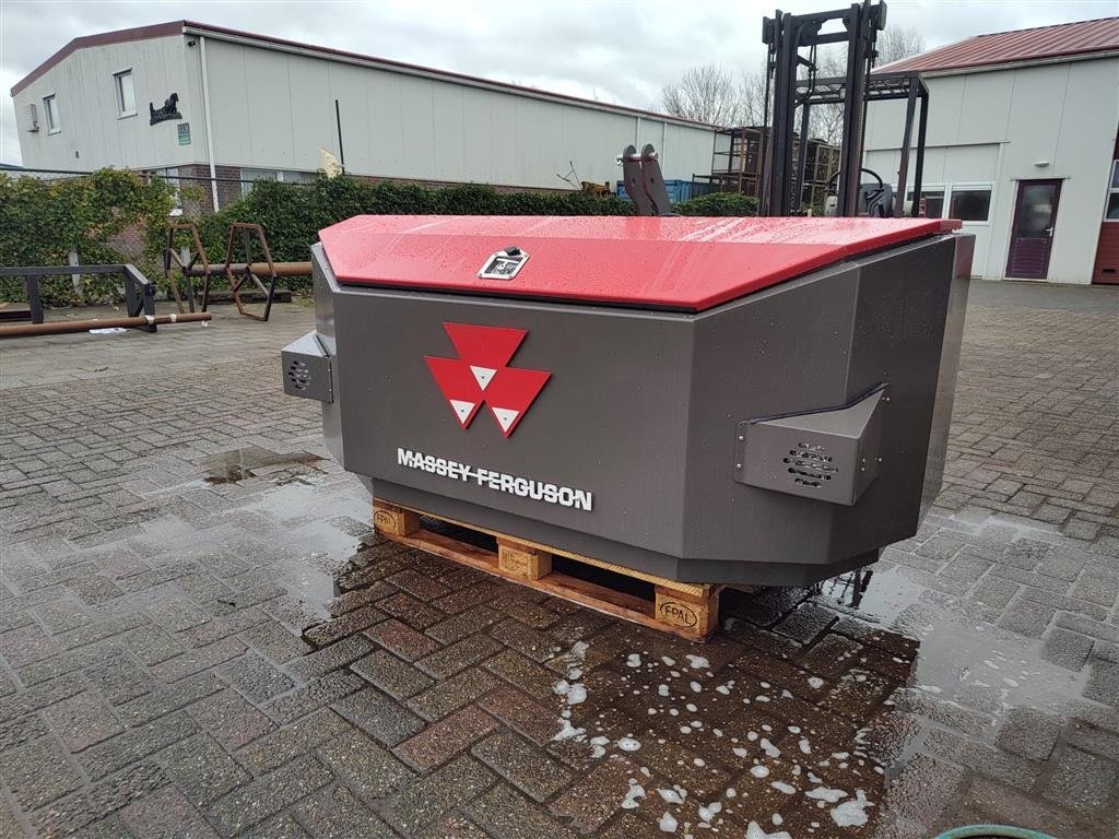 Sonstiges typu Sonstige Frontvægte med opbevaring og kofanger Frontkasse med eller uden vægt, Gebrauchtmaschine w Ringkøbing (Zdjęcie 2)