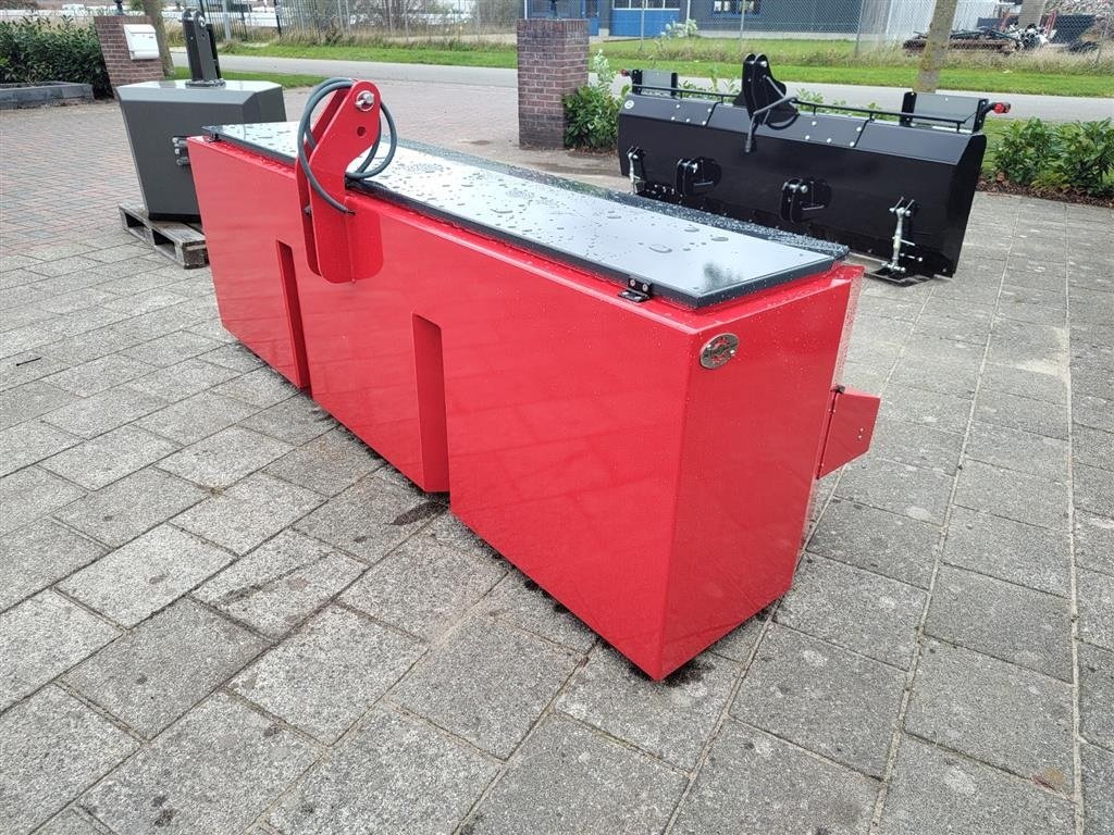 Sonstiges tipa Sonstige Frontvægte med opbevaring og kofanger Stor frontkasse med eller uden vægt., Gebrauchtmaschine u Ringkøbing (Slika 4)