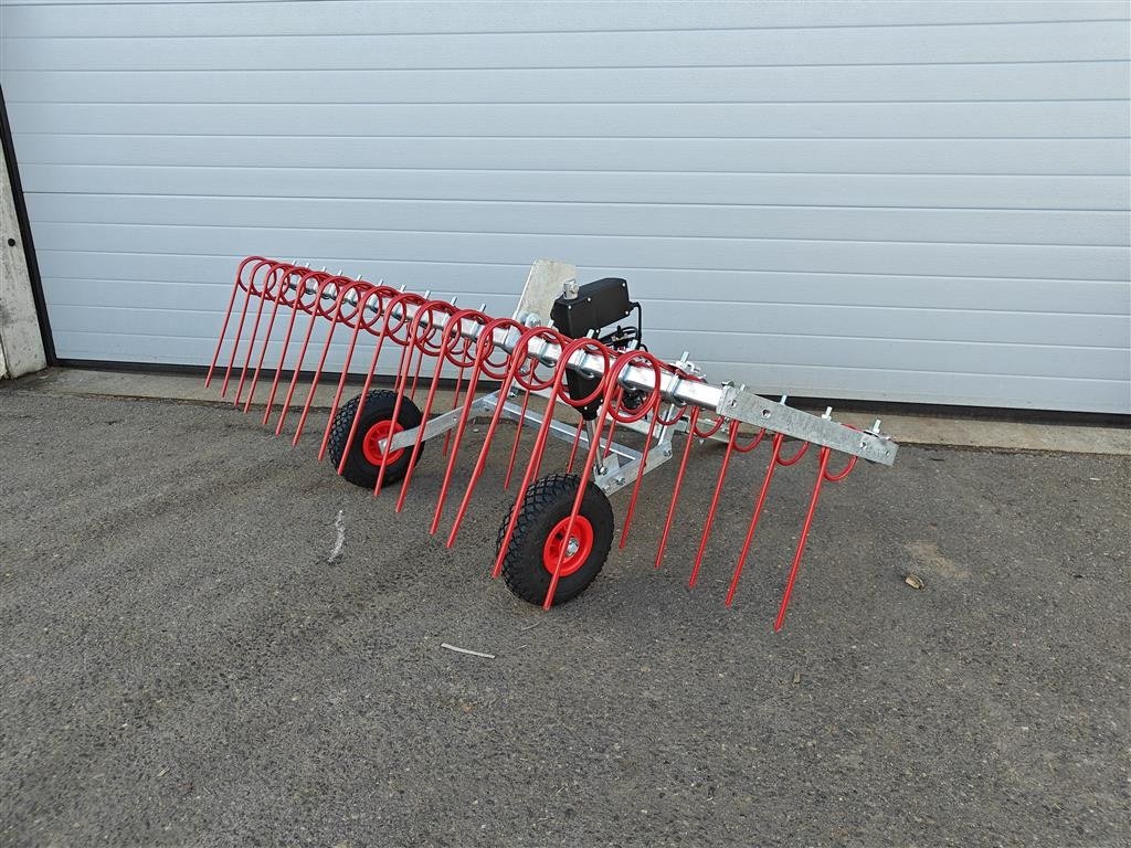 Sonstiges типа Sonstige Gårdspladsharve 150cm Elektrisk hæve/sænk og kugletræk, Gebrauchtmaschine в Holstebro (Фотография 3)