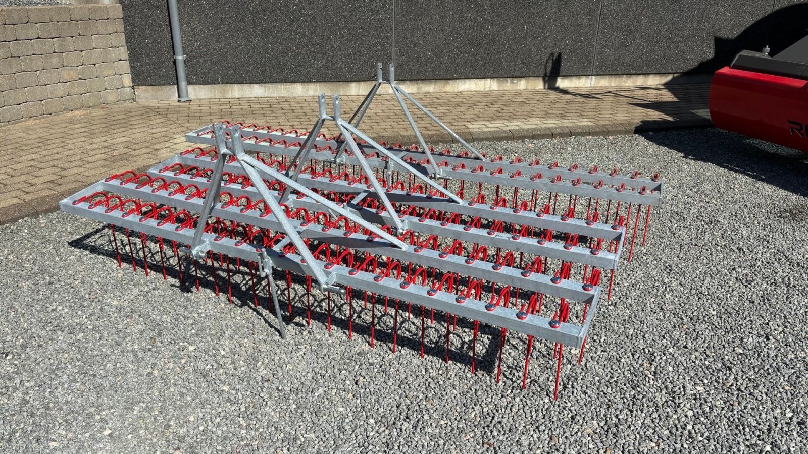 Sonstiges от тип Sonstige Gårdspladsrive Klar til levering, Gebrauchtmaschine в Gram (Снимка 1)
