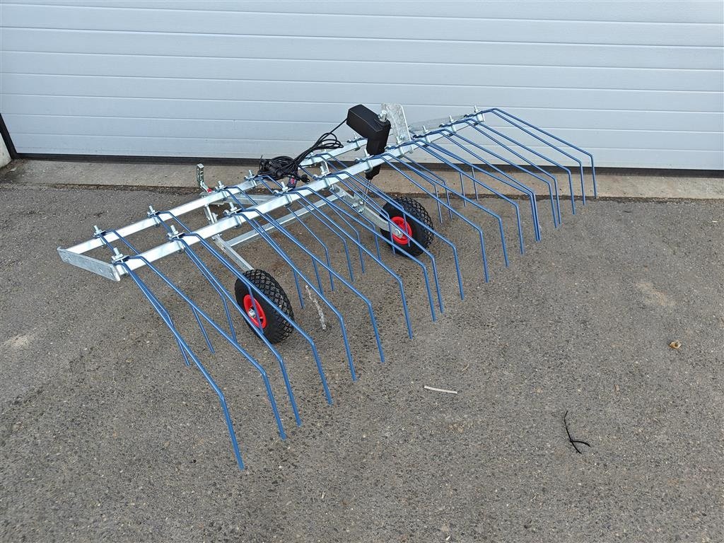 Sonstiges of the type Sonstige Gårdspladsstrigle 150cm Inkl. elektrisk hæve/sænk og kugletræk, Gebrauchtmaschine in Holstebro (Picture 4)