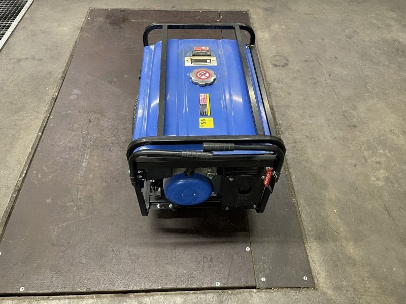 Sonstiges des Typs Sonstige G5500 Generator, Gebrauchtmaschine in Chur (Bild 2)