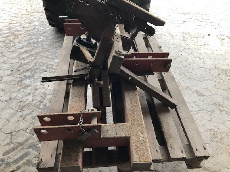 Sonstiges van het type Sonstige GMR FRONTOPHÆNG, Gebrauchtmaschine in Vejle (Foto 1)