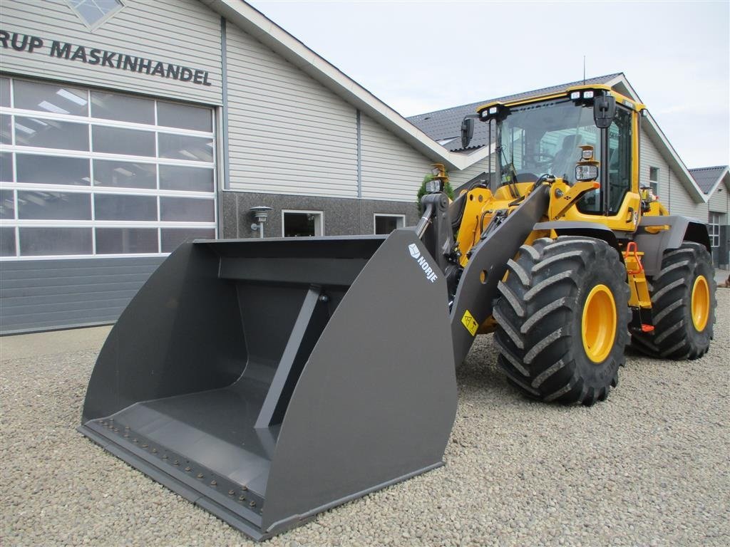 Sonstiges des Typs Sonstige HØJTIPSKOVL NORJE 4,2 m3 265cm bred og vendbar bolt-on skær, Gebrauchtmaschine in Lintrup (Bild 5)