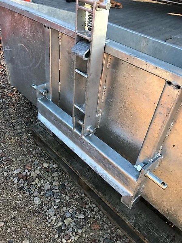 Sonstiges tipa Sonstige Heckcontainer Heckmulde Kippmulde Mulde Container Heckschaufe, Gebrauchtmaschine u Schmallenberg (Slika 3)