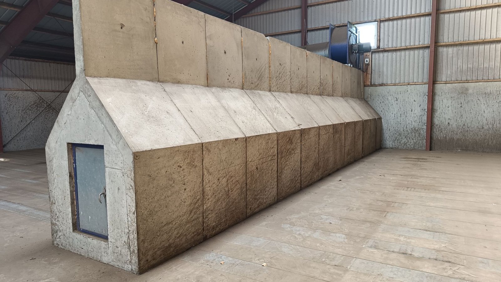 Sonstiges des Typs Sonstige Hovedkanal beton Beton hovedkanal  3 m høj  og 12 meter lang, Gebrauchtmaschine in Egtved (Bild 2)