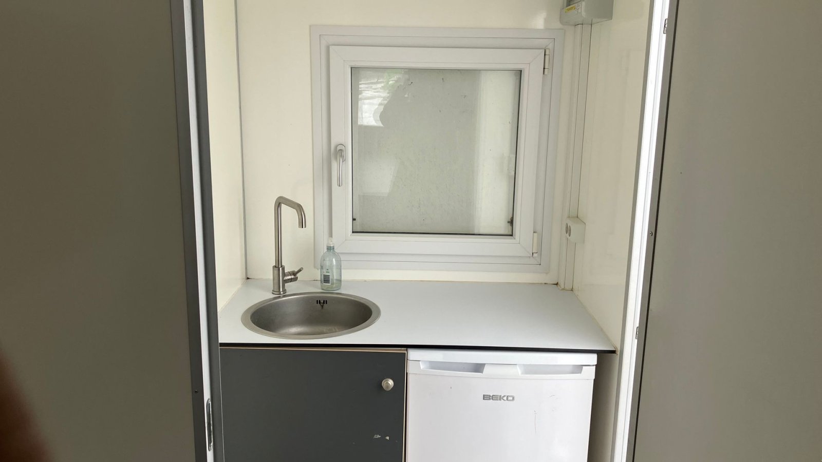 Sonstiges of the type Sonstige kontorvogn  Kontorvogn med WC,og tee køkken, Gebrauchtmaschine in Horsens (Picture 5)