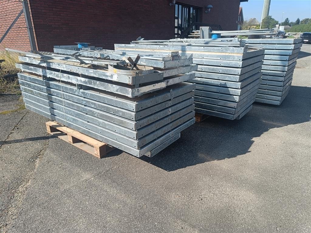 Sonstiges des Typs Sonstige Kornvæg sektioner ca 40 meter Højde 2,45 meter med trækstnnger, Gebrauchtmaschine in Egtved (Bild 3)