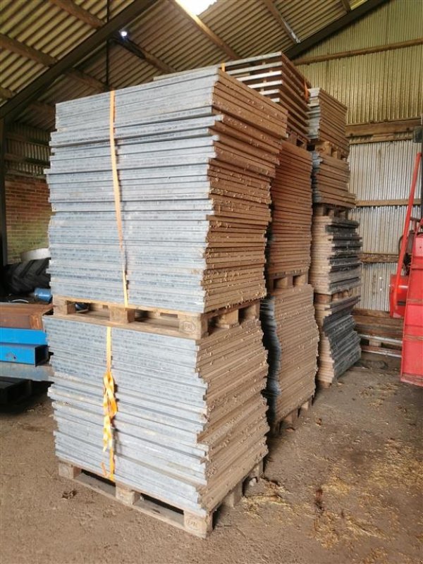 Sonstiges of the type Sonstige Kornvæg  Spånplader med metal skinne. 240 stk., Gebrauchtmaschine in Egtved (Picture 3)