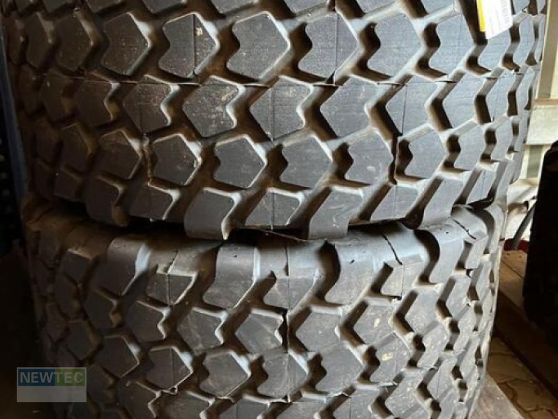 Sonstiges del tipo Sonstige KR445/45R19.5, Neumaschine In Heinbockel-Hagenah (Immagine 1)