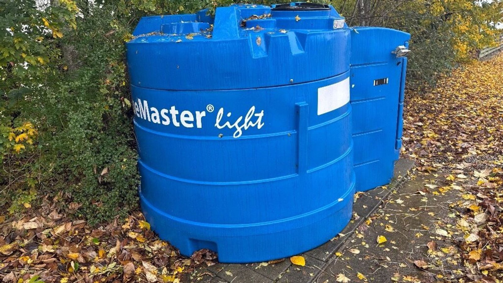 Sonstiges typu Sonstige Light 3500L Adblue tank med pumpe, Gebrauchtmaschine v Rødovre (Obrázek 1)