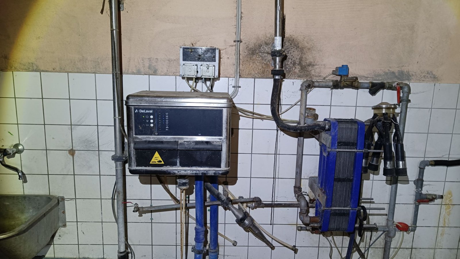 Sonstiges от тип Sonstige Malkestalden til 20 stk. med mælkemåler, Gebrauchtmaschine в Egtved (Снимка 18)