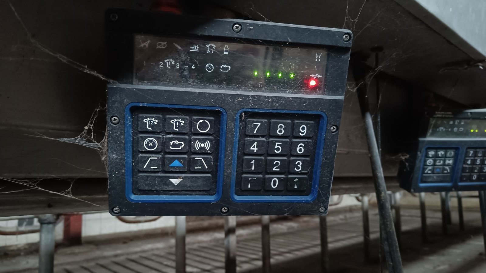 Sonstiges от тип Sonstige Malkestalden til 20 stk. med mælkemåler, Gebrauchtmaschine в Egtved (Снимка 7)