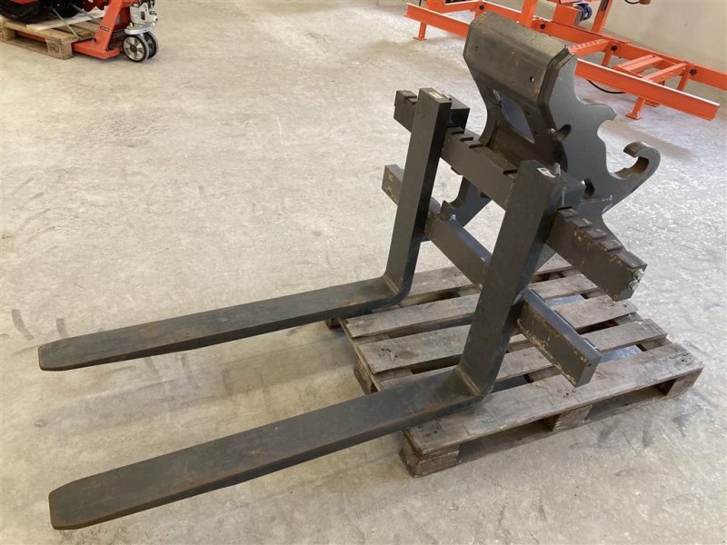 Sonstiges des Typs Sonstige Mecalac Pallegafler til gravemaskine, Gebrauchtmaschine in Fredericia (Bild 1)