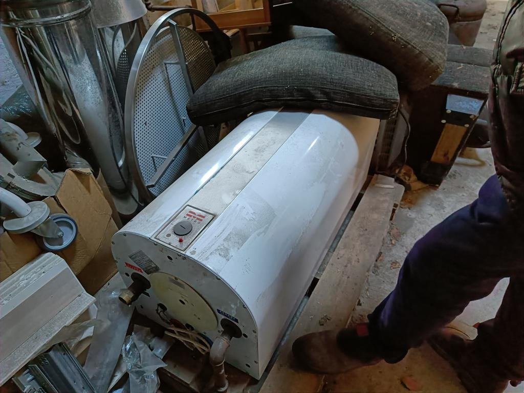 Sonstiges des Typs Sonstige Metro el varmtvandsbeholder 110 L, Gebrauchtmaschine in Egtved (Bild 1)