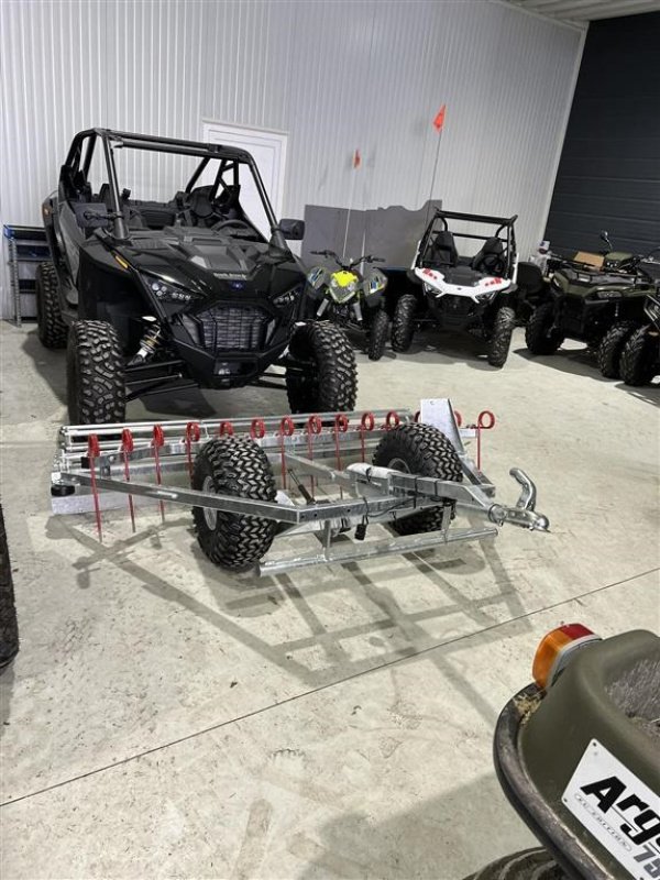 Sonstiges des Typs Sonstige MG 250 RR Baneplaner Med El-løft, Gebrauchtmaschine in Brønderslev (Bild 1)