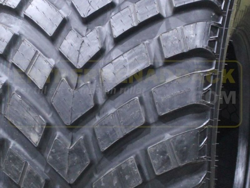 Sonstiges типа Sonstige MRL 750/60R30,5 TL 182D MRL FL333 – Flotationsradial til krævende opgaver, Gebrauchtmaschine в Gävle (Фотография 1)