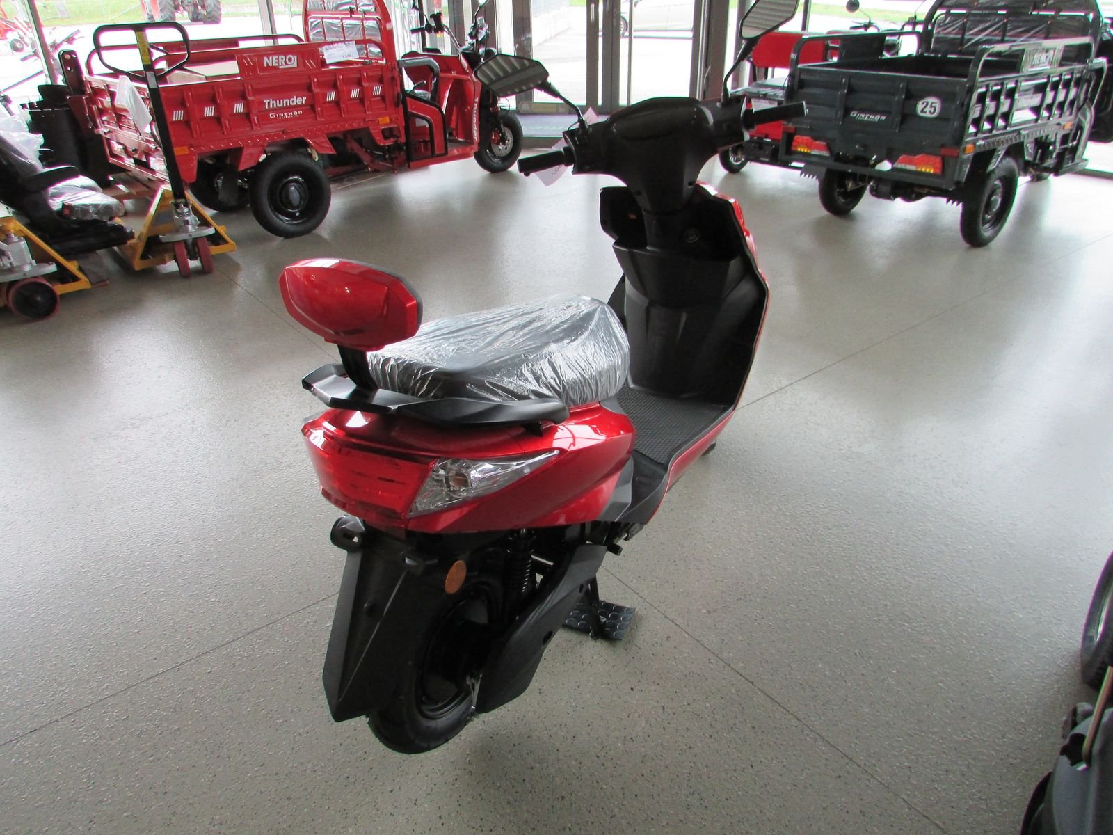 Sonstiges of the type Sonstige Nero ZGS Elektromoped, Gebrauchtmaschine in Saxen (Picture 4)