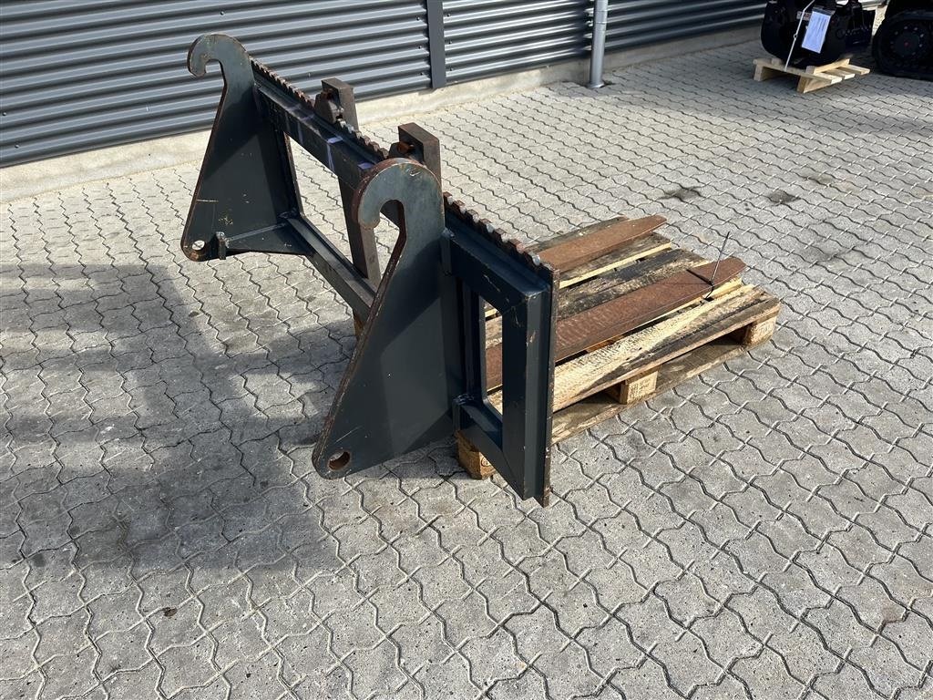 Sonstiges tipa Sonstige pallegaffelsæt til JCB rendegraver, Gebrauchtmaschine u Rønnede (Slika 10)