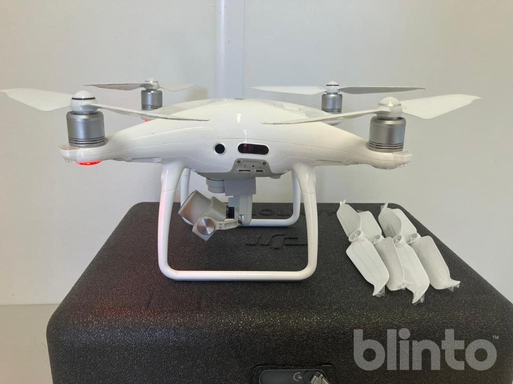 Sonstiges del tipo Sonstige Phantom 4 Pro V2.0, Gebrauchtmaschine In Düsseldorf (Immagine 4)