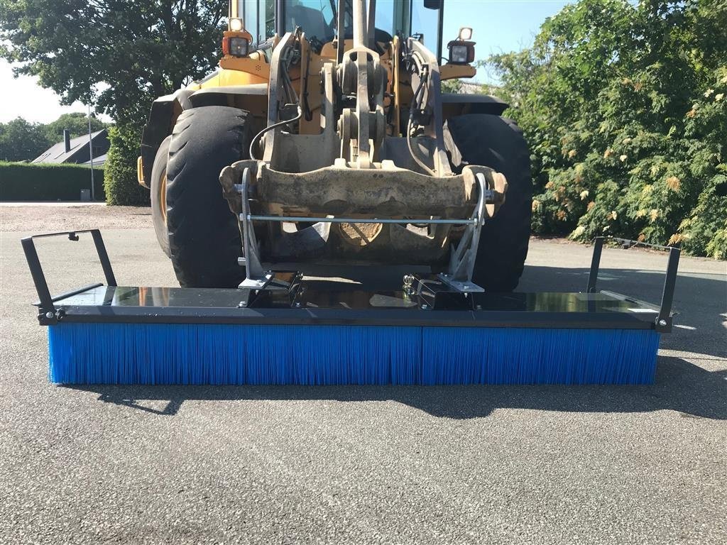 Sonstiges typu Sonstige ProSweep koste med gaffellommer, volvo fæste m.m., Gebrauchtmaschine v Løgumkloster (Obrázek 9)