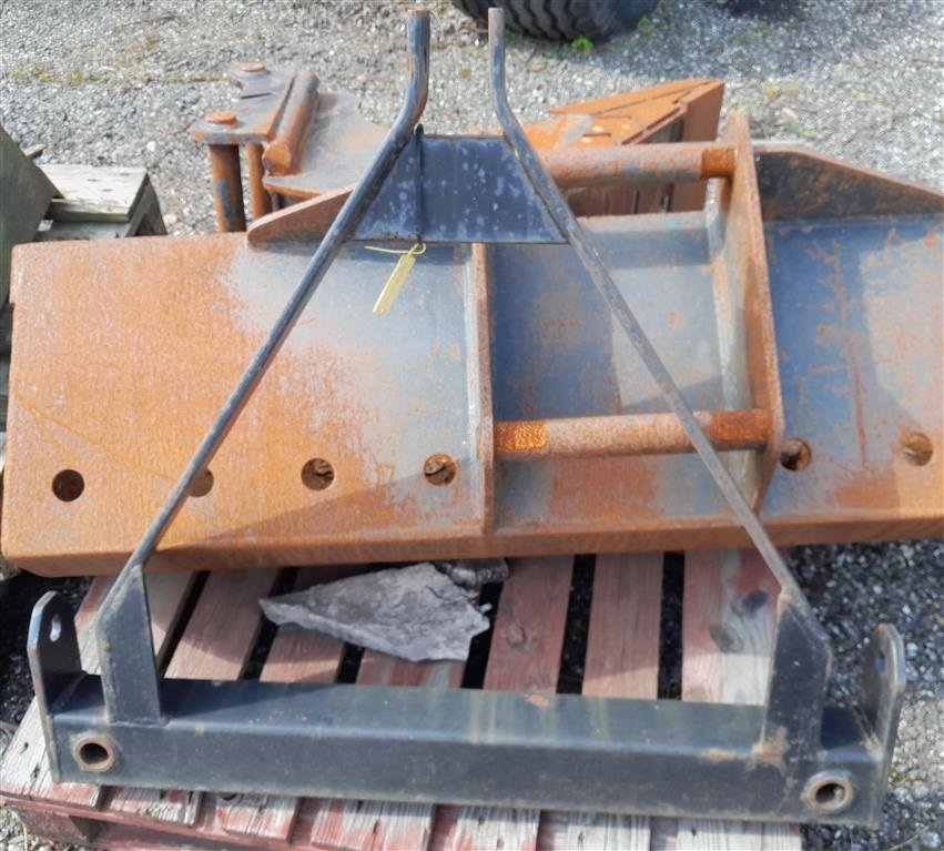 Sonstiges des Typs Sonstige Ramme til ballespyd, Gebrauchtmaschine in Horsens (Bild 1)