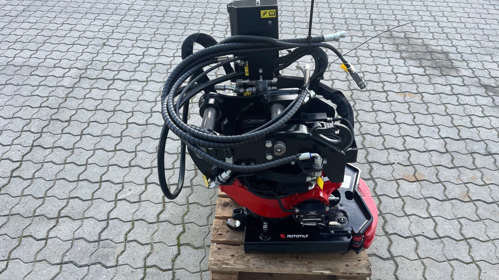 Sonstiges des Typs Sonstige RG400 NYT RC2 rotortilt til 6tons maskine, Gebrauchtmaschine in Rønnede (Bild 3)