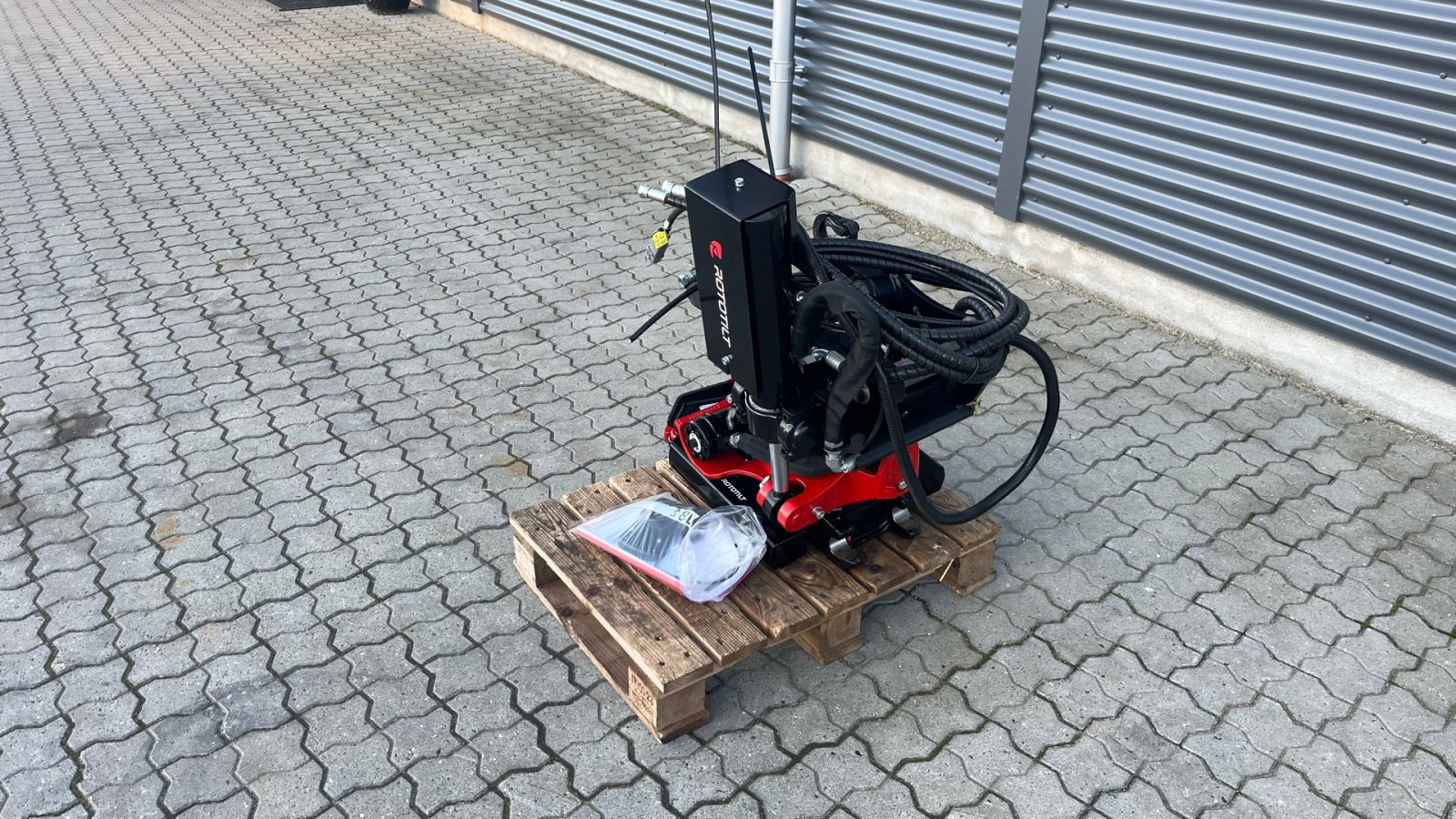 Sonstiges des Typs Sonstige RG400 NYT RC2 rotortilt til 6tons maskine, Gebrauchtmaschine in Rønnede (Bild 2)