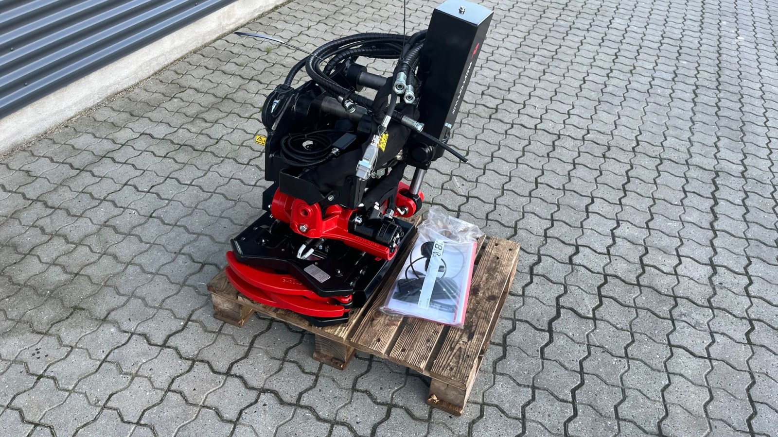 Sonstiges des Typs Sonstige RG400 NYT RC2 rotortilt til 6tons maskine, Gebrauchtmaschine in Rønnede (Bild 7)