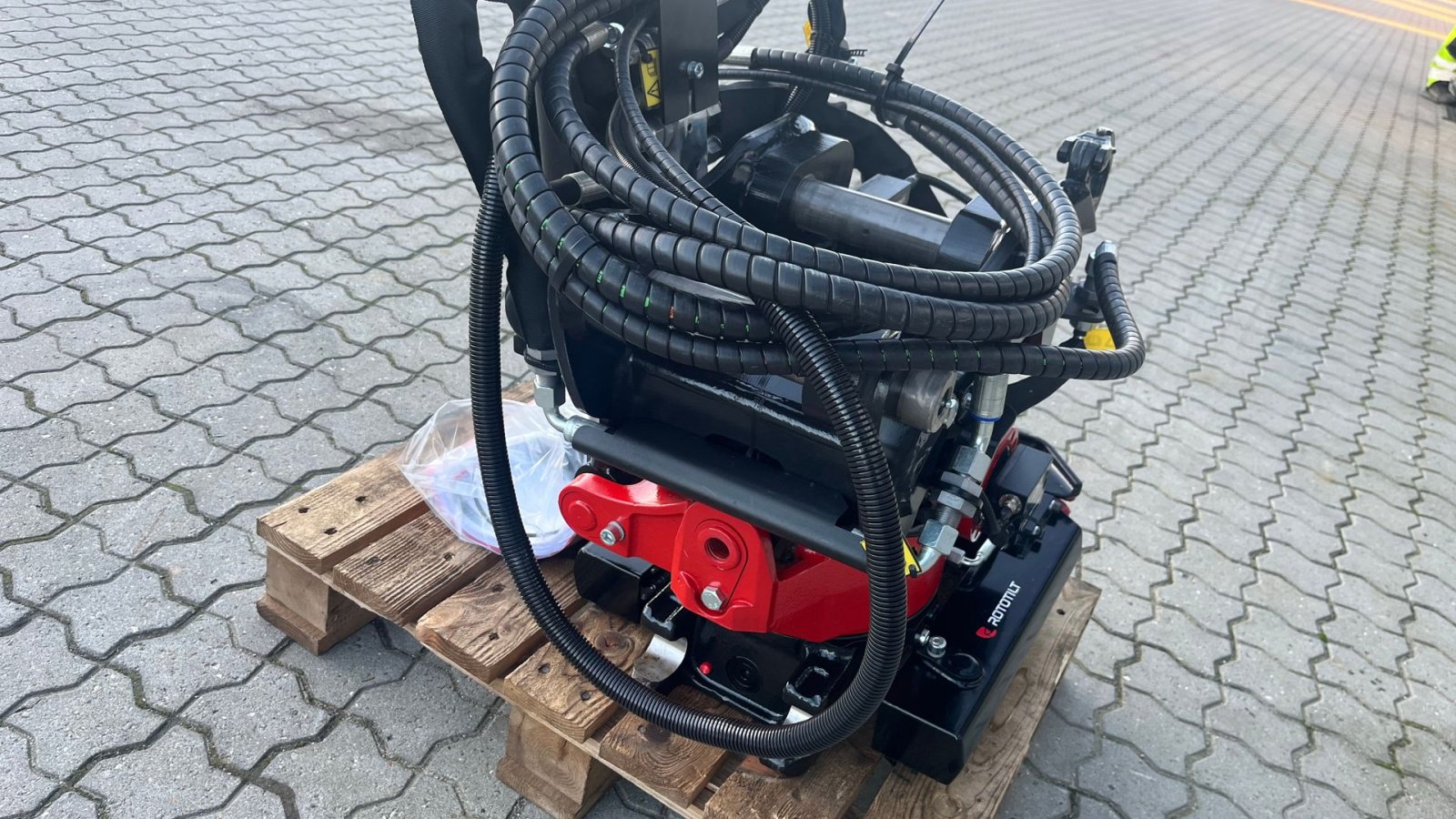 Sonstiges des Typs Sonstige RG400 NYT RC2 rotortilt til 6tons maskine, Gebrauchtmaschine in Rønnede (Bild 12)