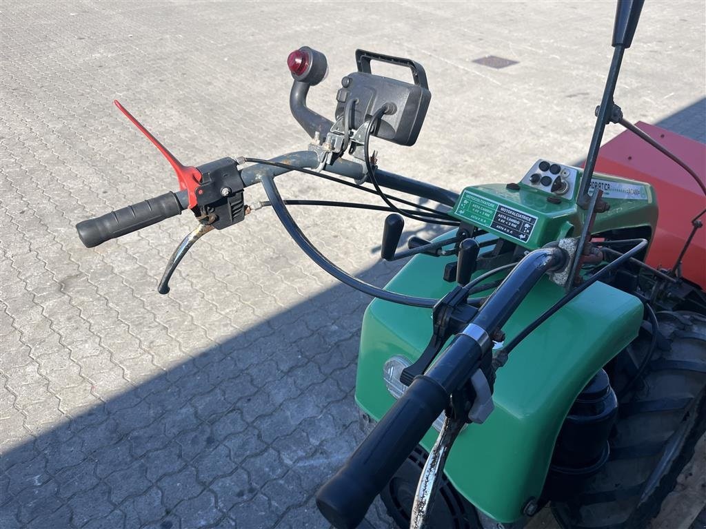Sonstiges typu Sonstige Roriatica AC 400 2hjulet traktor med kost, Gebrauchtmaschine v Rønnede (Obrázek 4)