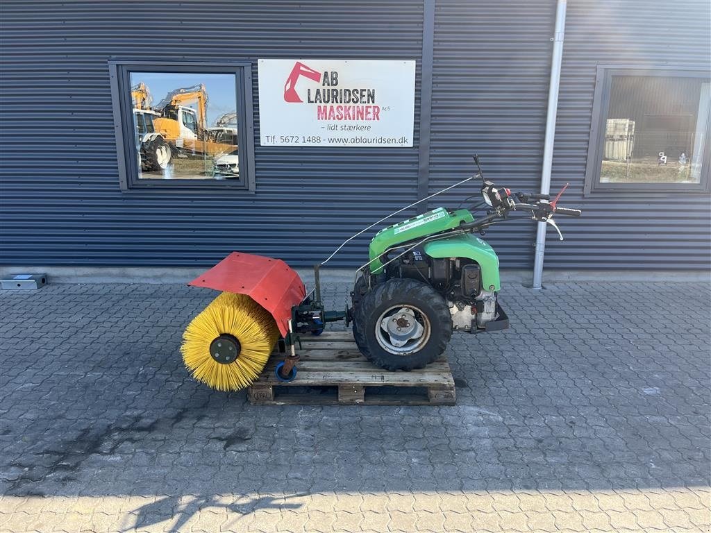 Sonstiges typu Sonstige Roriatica AC 400 2hjulet traktor med kost, Gebrauchtmaschine v Rønnede (Obrázek 1)