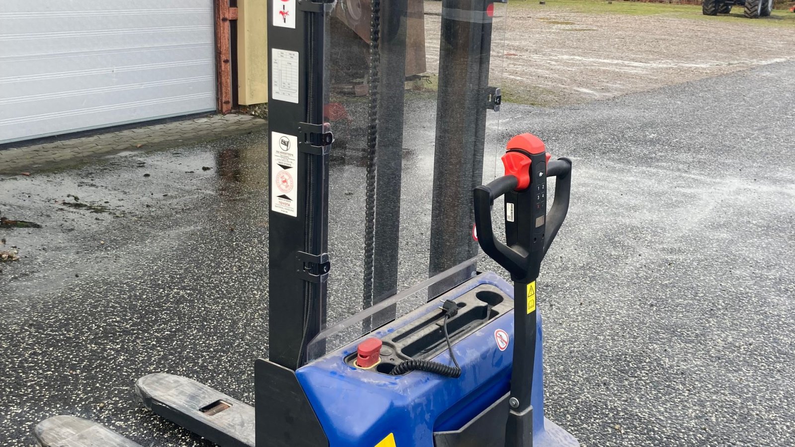 Sonstiges типа Sonstige Selvkørende stabler, Gebrauchtmaschine в Sabro (Фотография 1)