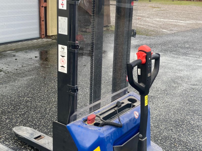 Sonstiges typu Sonstige Selvkørende stabler, Gebrauchtmaschine v Sabro (Obrázok 1)