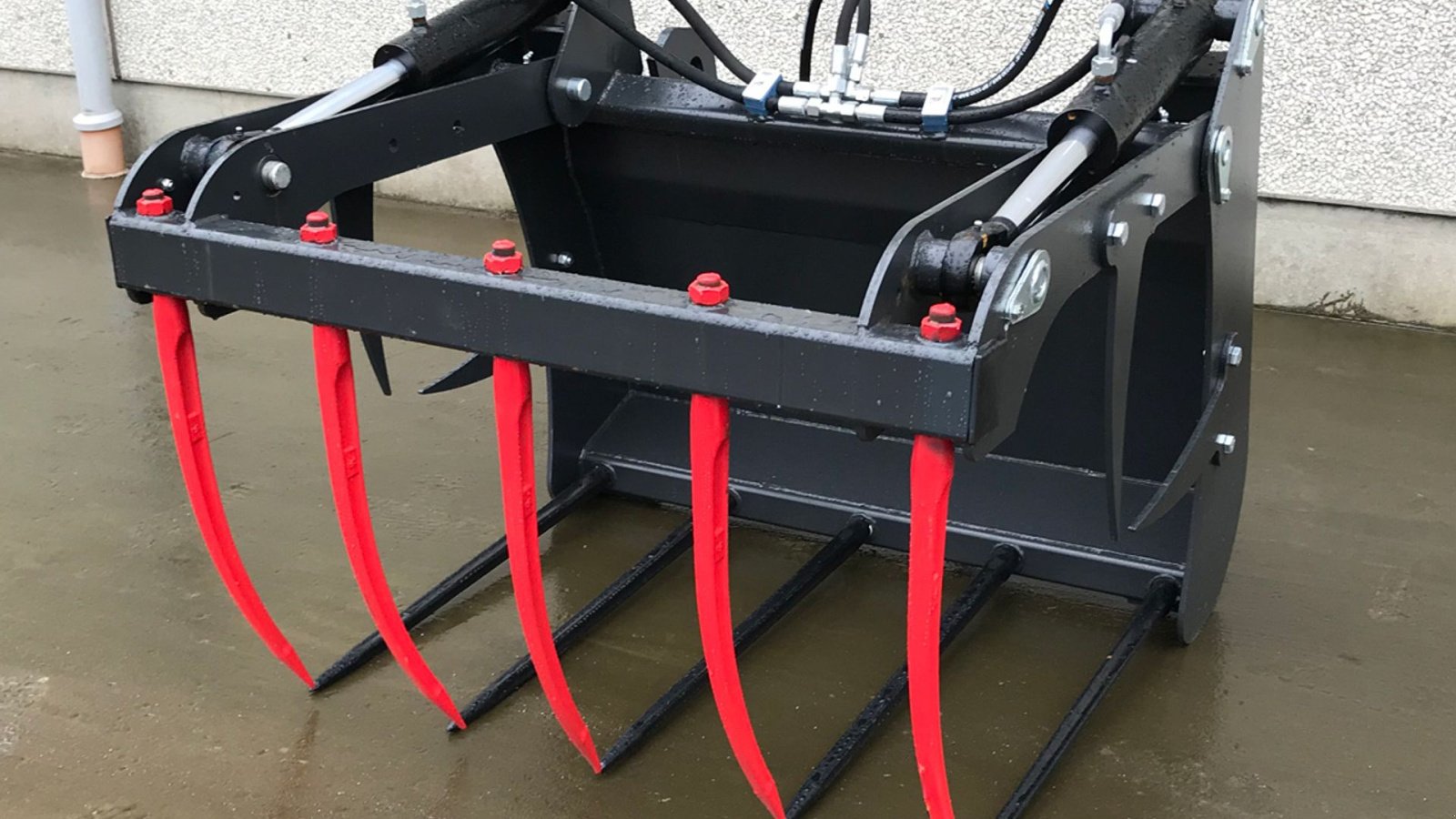 Sonstiges типа Sonstige Siloklo Bredde 1,0m-1,6m Volumen 0,55m3-0,85m3 Siloklo med 2 cylindere og løse tænder, Gebrauchtmaschine в Dronninglund (Фотография 1)