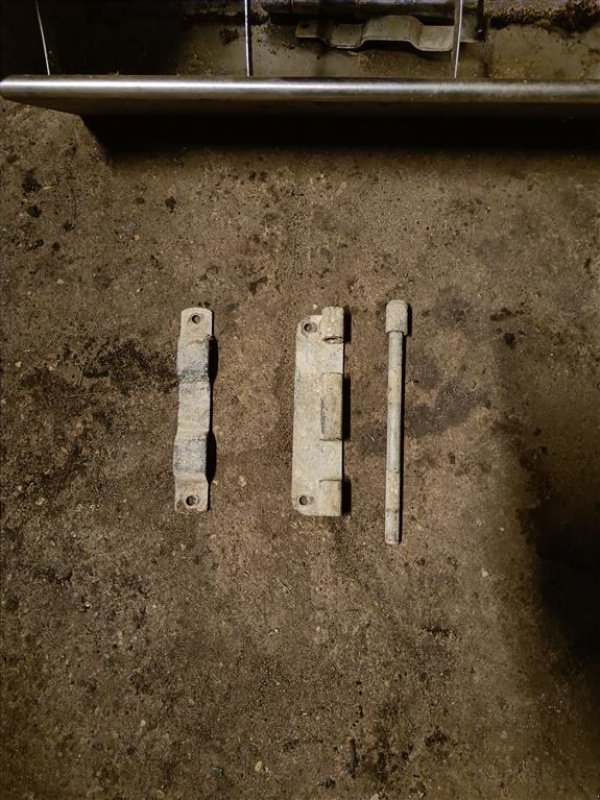 Sonstiges of the type Sonstige Smågrise trug i rustfri, med vægbeslag 36 stk., Gebrauchtmaschine in Egtved (Picture 6)