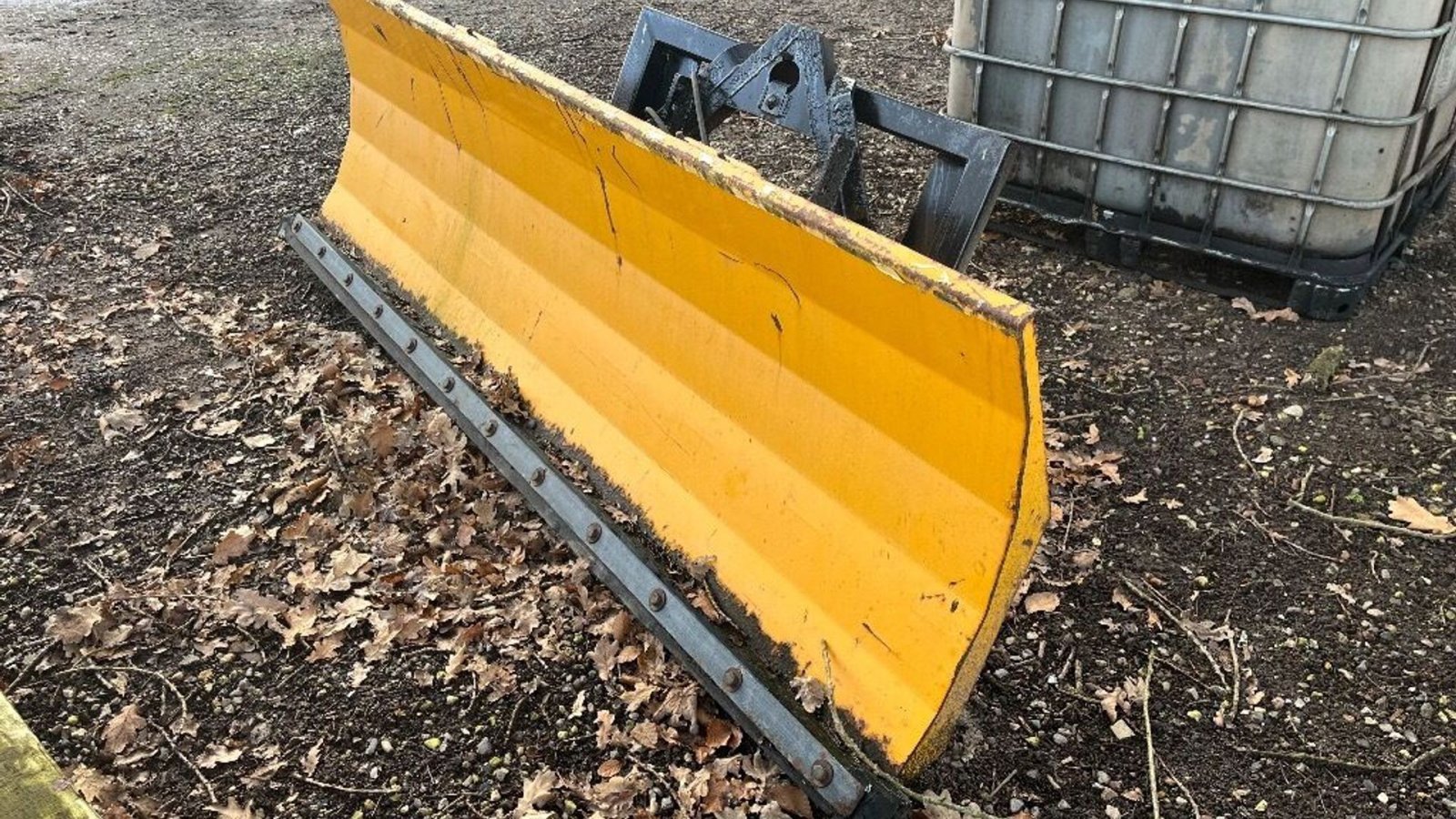 Sonstiges del tipo Sonstige Sneplov med hydraulisk sideskift Sneplov med hydraulisk sideskift, med gummikant nederst, Gebrauchtmaschine en Rødovre (Imagen 1)