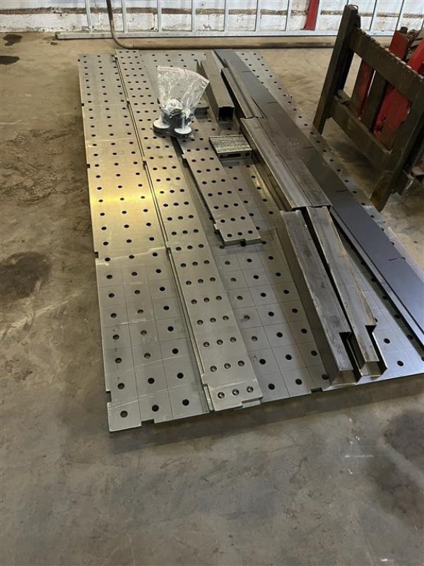 Sonstiges des Typs Sonstige Svejsebord / Opspændingsbord, Gebrauchtmaschine in Bredebro (Bild 11)