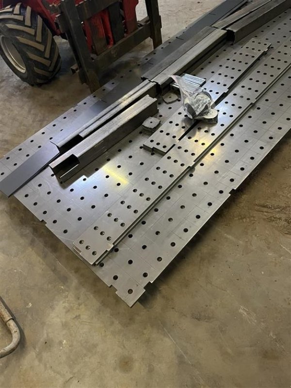 Sonstiges des Typs Sonstige Svejsebord / Opspændingsbord, Gebrauchtmaschine in Bredebro (Bild 12)