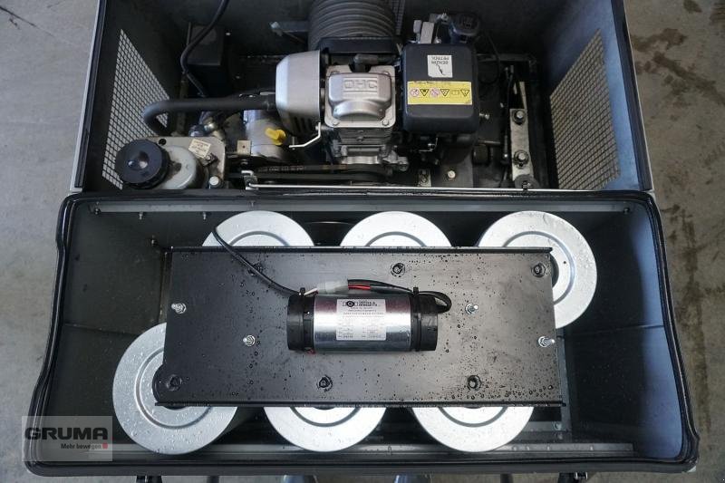 Sonstiges Türe ait Sonstige SWEEP 71 V Plus, Gebrauchtmaschine içinde Friedberg-Derching (resim 5)