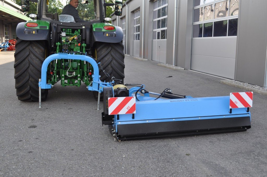 Sonstiges Türe ait Sonstige TLI 220, Neumaschine içinde Grolley (resim 2)